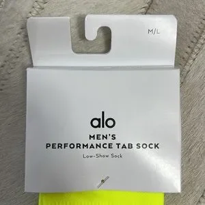 タイツ・ソックス [Alo Yoga] Men's Performance Tab Sock Men's Performance Tab Sock - Highlighter/Black | Alo Yoga